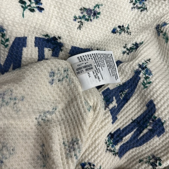 American Eagle Shirt - Picture 3 of 3